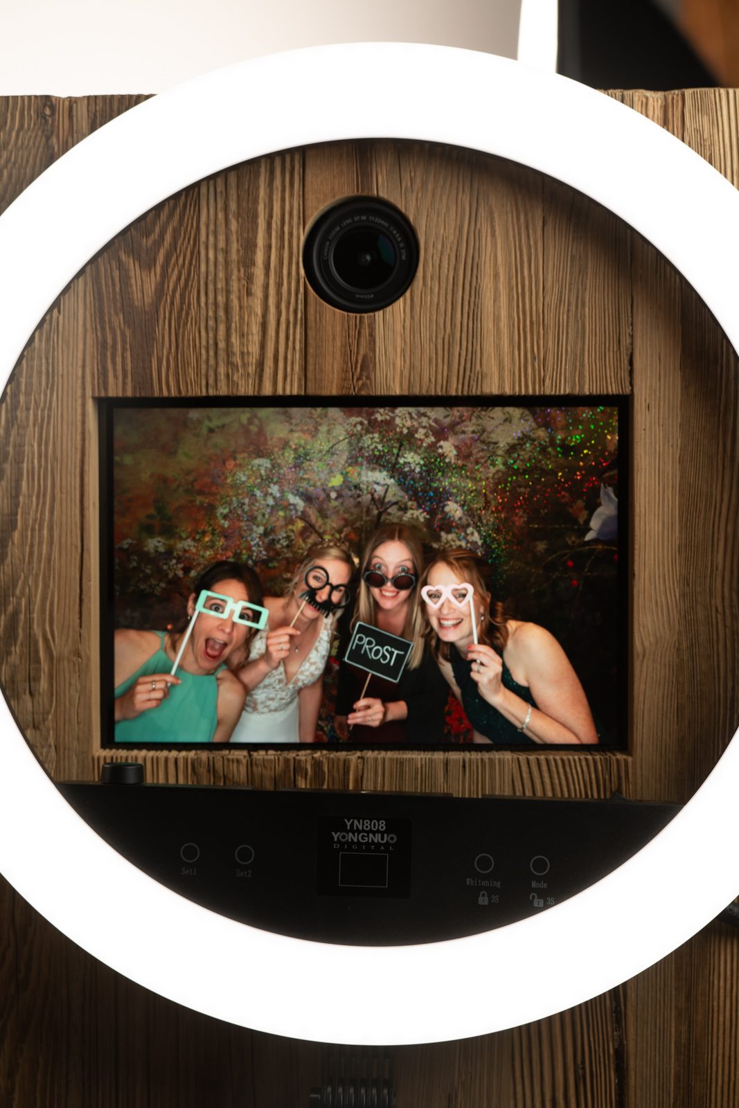 Fotobox Holz Detail